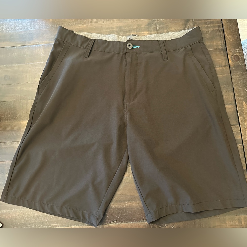 Men’s black Hybrid Shorts. Size 34